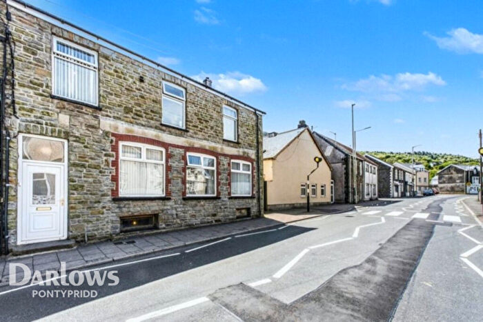 4 Bedroom End Of Terrace House For Sale In Trehafod Road, Pontypridd, CF37