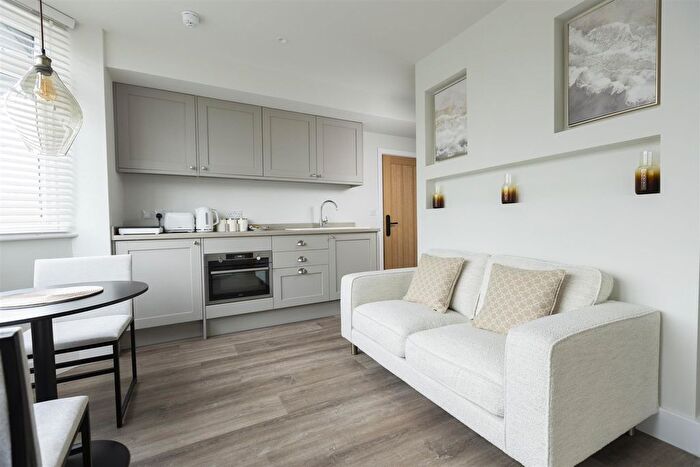 1 Bedroom Flat To Rent In London Road, Headington, OX3