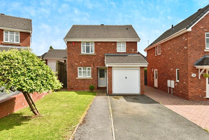 3 Bedroom Detached House For Sale In William Coltman Way, Stoke-on-Trent, Staffordshire, ST6