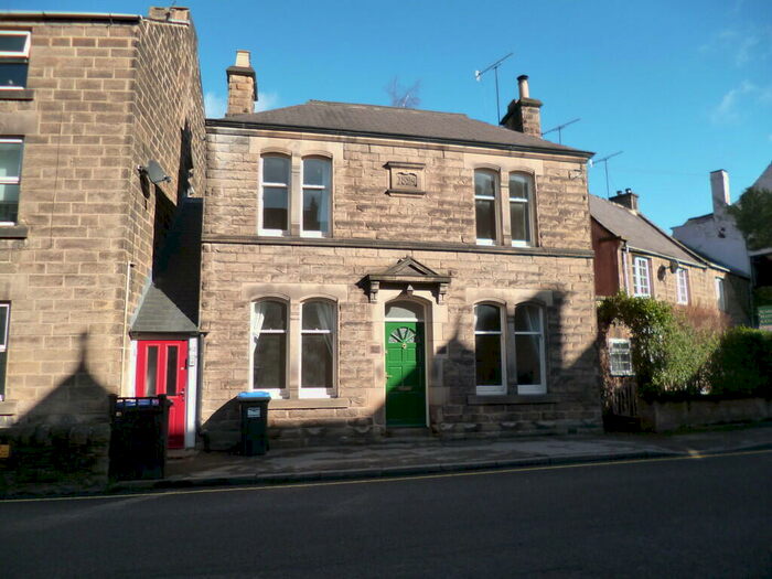 3 Bedroom Detached House To Rent In Smedley Street East, Matlock, DE4