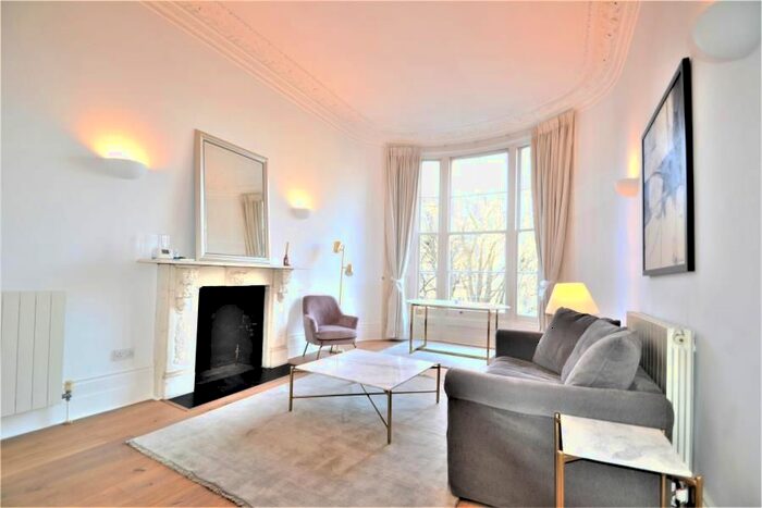 2 Bedroom Flat To Rent In Clifton Gardens, London W9