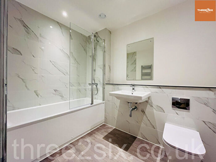 1 Bedroom Apartment To Rent In The Burj, B12