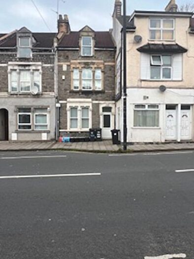 2 Bedroom Maisonette To Rent In Church Road, St. George, Bristol, BS5