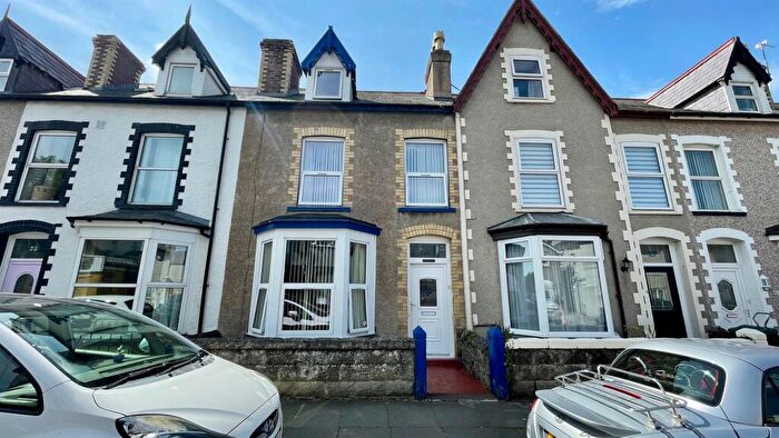 5 Bedroom Terraced House For Sale In Victoria Street, Craig Y Don, Llandudno, LL30