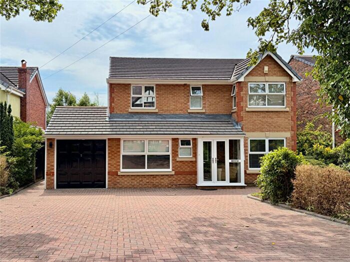 4 Bedroom Detached House For Sale In Glenwyllin Road, Waterloo, L22
