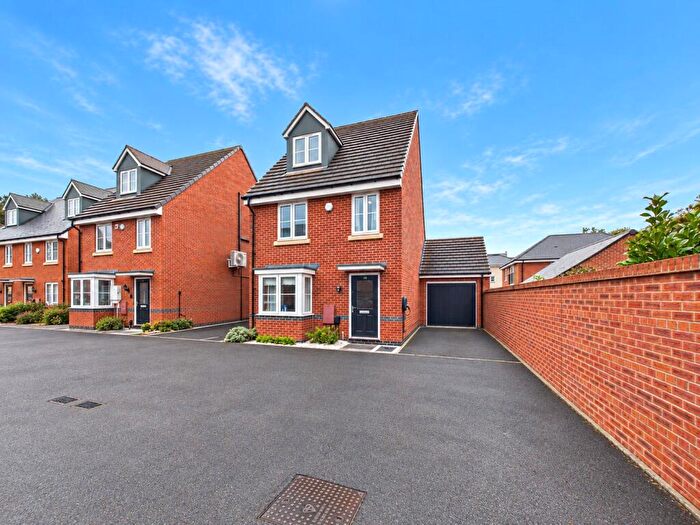 4 Bedroom Detached House For Sale In Cobblestone Way, Cheltenham, Gloucestershire, GL51