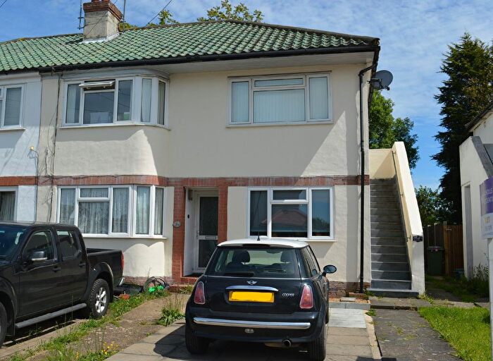 2 Bedroom Maisonette To Rent In Station Avenue, West Ewell, Surrey., KT19