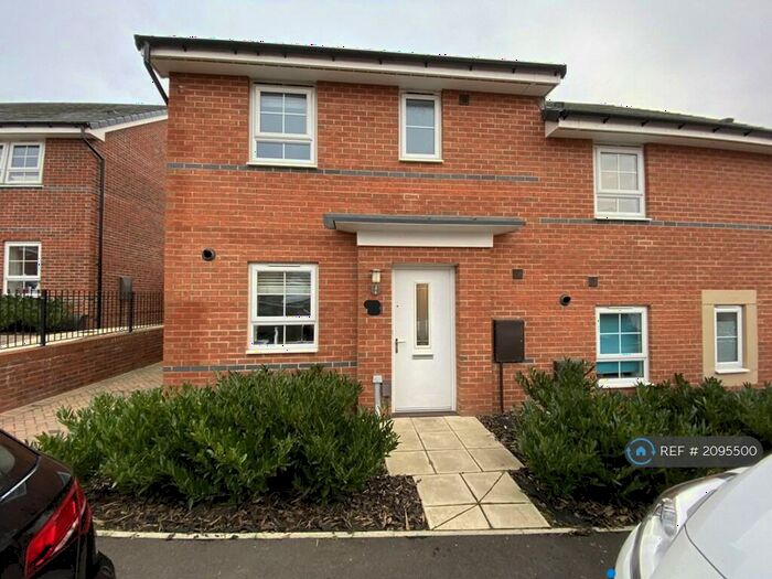 3 Bedroom Semi-Detached House To Rent In Magnolia Drive, Newcastle Upon Tyne, NE5