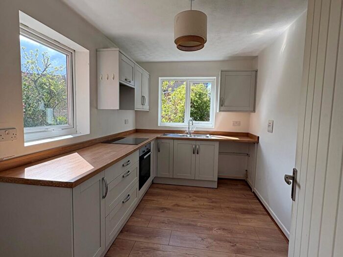 2 Bedroom Flat To Rent In Redhoave Road, Canford Heath, BH17