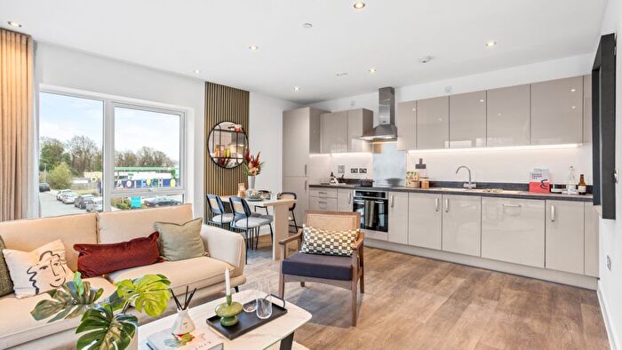 1 Bedroom Flat For Sale In Newmarket Road, Teversham, Cambridge, CB5
