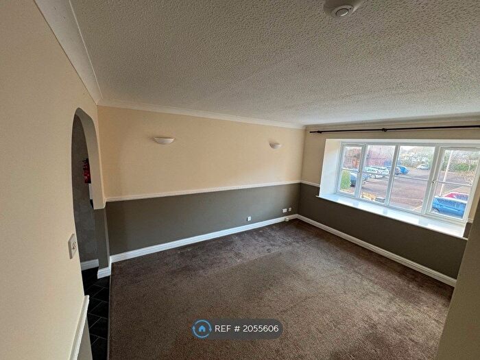 1 Bedroom Flat To Rent In Dove Tree Court, Blackpool, FY4