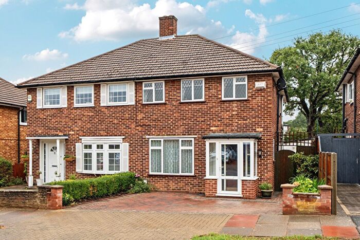 3 Bedroom Semi Detached House For Sale In Orchard Way, Beckenham, BR3