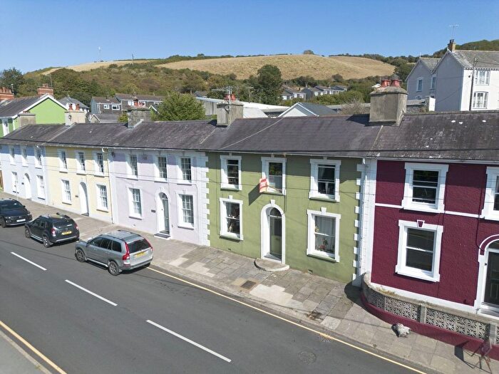 3 Bedroom Town House For Sale In Princes Avenue, Aberaeron, SA46