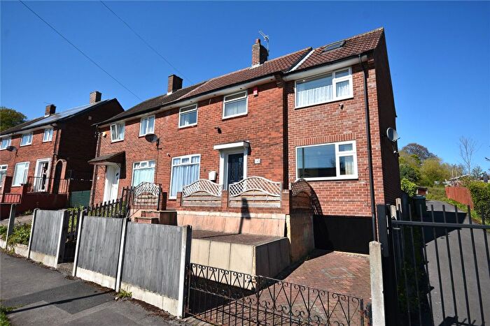 4 Bedroom Semi-detached House For Sale In Ramshead Drive, Leeds, West Yorkshire, LS14