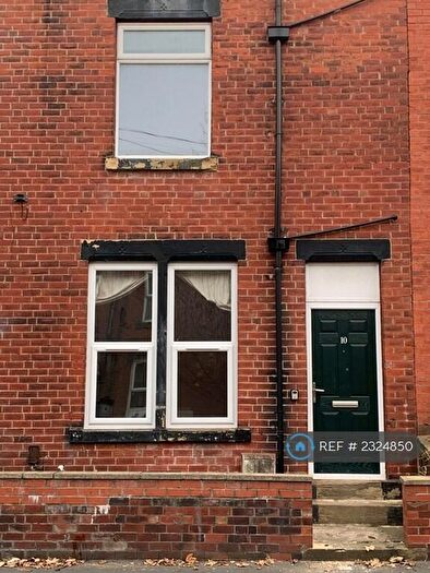 1 Bedroom Flat To Rent In Armley, Leeds, LS12