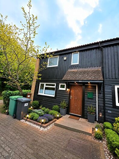 3 Bedroom End Terrace House To Rent In Winyates, Peterborough, PE2