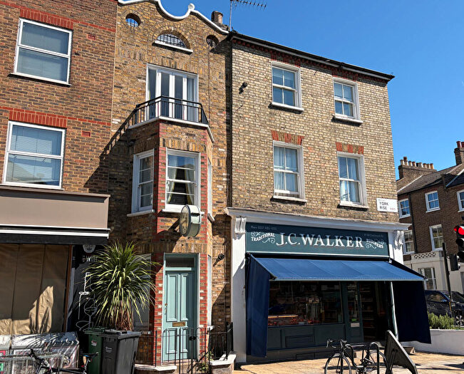 3 Bedroom Terraced House For Sale In The Lighthouse, York Rise, Dartmouth Park, London, NW5