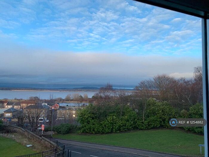 1 Bedroom Flat To Rent In Stewart Avenue, Bo'ness, EH51