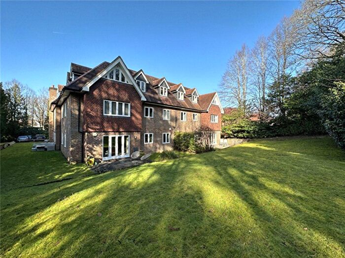2 Bedroom Flat To Rent In Kellie House, London Road, Ascot, SL5