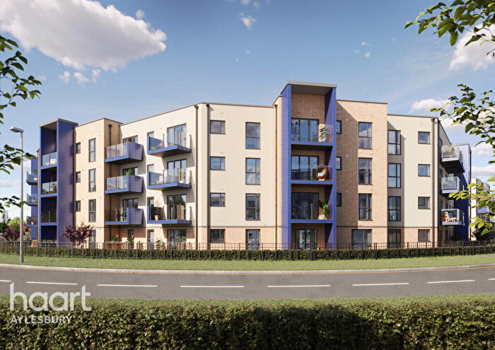 2 Bedroom Apartment For Sale In The Gelso, Arcadia Park, Aylesbury, HP18