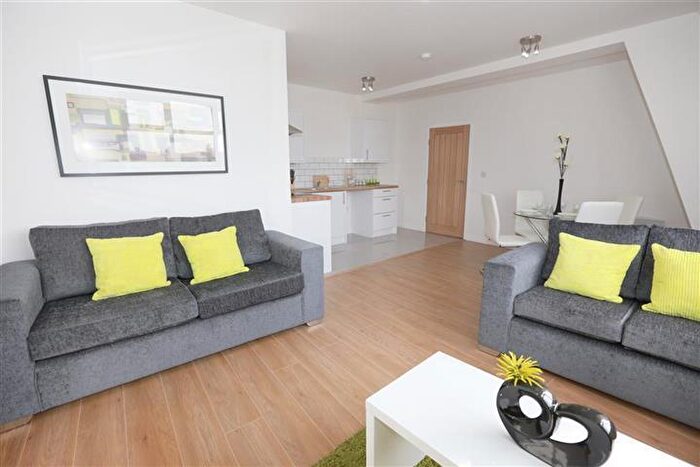 1 Bedroom Flat To Rent In Oxford Street, Kidderminster, DY10