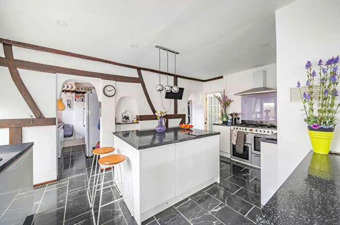 5 Bedroom Detached House For Sale In Guildford Road, Bisley, Woking, Surrey, GU24