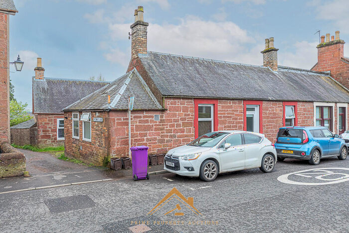 2 Bedroom Cottage For Sale In Brechin Road, Kirriemuir, DD8