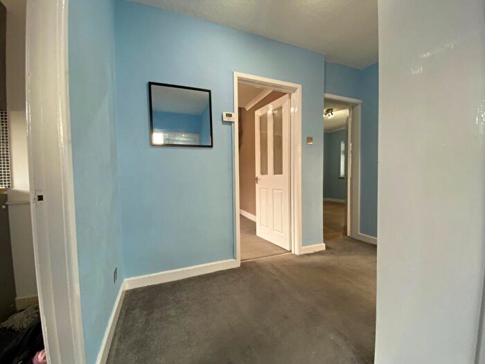 3 Bedroom Bungalow For Sale In Belmont Avenue, Low Moor, Bradford, BD12
