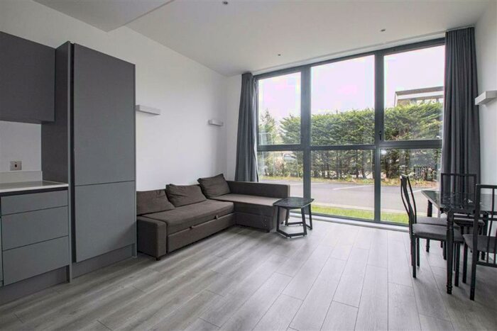 1 Bedroom Apartment To Rent In Capital Drive, Linford Wood, Milton Keynes, MK14