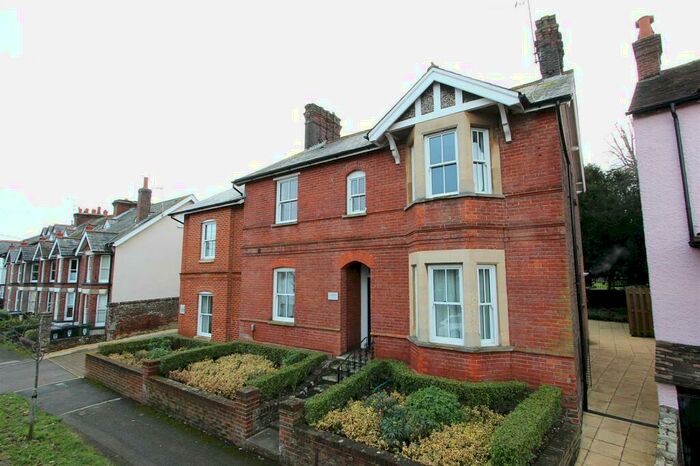 2 Bedroom Apartment To Rent In Western Road, Tring, HP23