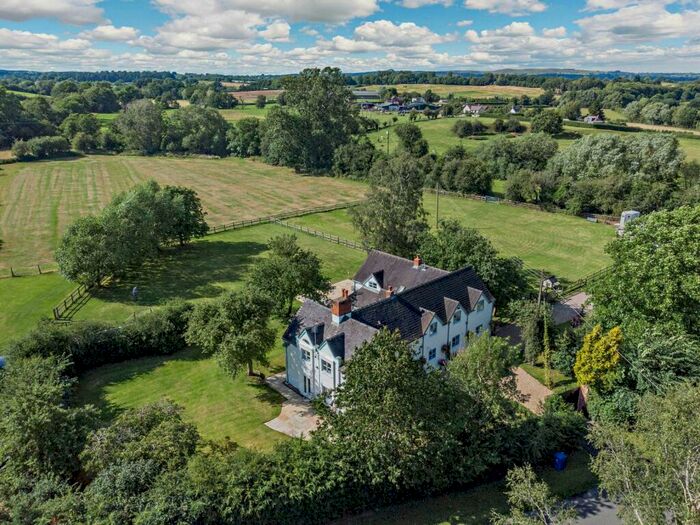 5 Bedroom Equestrian Facility For Sale In Crakemarsh, Uttoxeter, Staffordshire, ST14