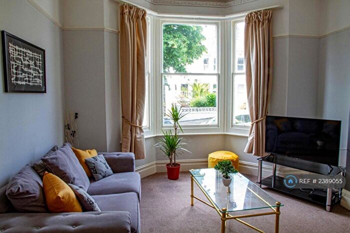 1 Bedroom Flat To Rent In Springfield Road, Brighton, BN1