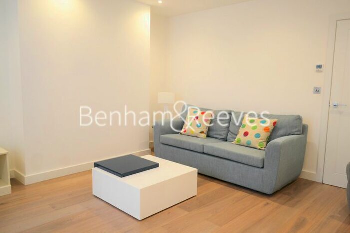 1 Bedroom Flat To Rent In Philbeach Gardens, Earl's Court, SW5