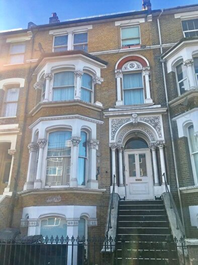1 Bedroom Flat To Rent In Stockwell Road, London, SW9