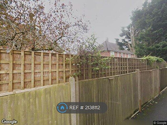 4 Bedroom Detached House To Rent In Reid Avenue, Caterham, CR3