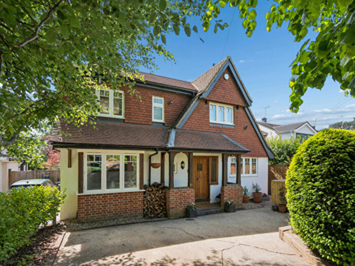 5 Bedroom Detached House For Sale In St. Andrews Road, Henley-on-Thames, RG9