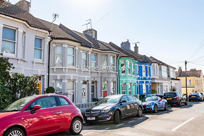 1 Bedroom Apartment To Rent In Rutland Road, Hove, BN3