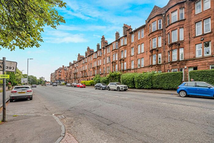 2 Bedroom Flat For Sale In Main Door, Dumbarton Road, Scotstoun, G14