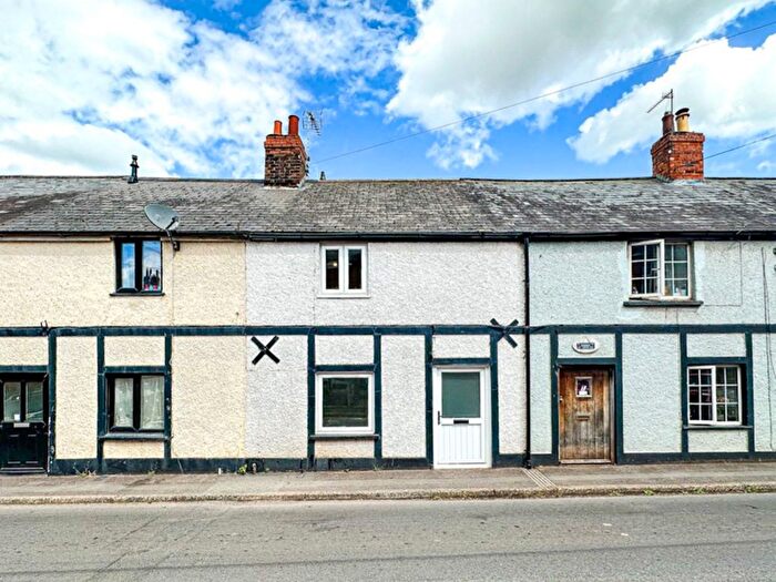 2 Bedroom Terraced House To Rent In Rockwell Green, Wellington, TA21