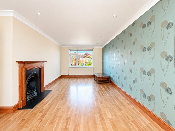 3 Bedroom Terraced House To Rent In Downfield, Cheshunt, EN8