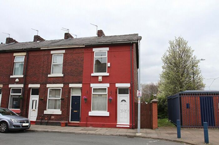 2 Bedroom Terraced House To Rent In Thornfield Street, Salford, Greater Manchester, M5