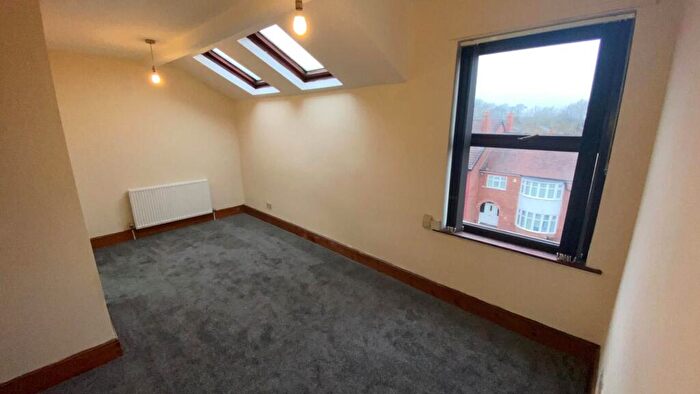 1 Bedroom Apartment To Rent In Wellington Road, Fallowfield, M14