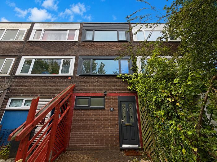 3 Bedroom Terraced House To Rent In Whitchurch Way, Runcorn, WA7