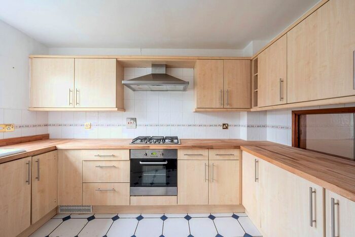 4 Bedroom Semi-Detached House To Rent In Leeward Gardens, Wimbledon, London, SW19