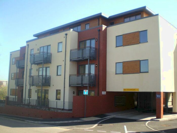 2 Bedroom Penthouse To Rent In Sachville Avenue, CF14