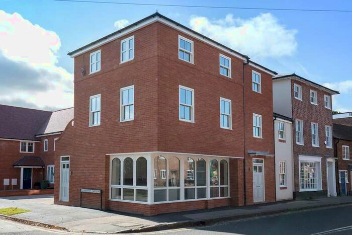 4 Bedroom End Of Terrace House To Rent In 52 Chapel Street, Marlow, SL7