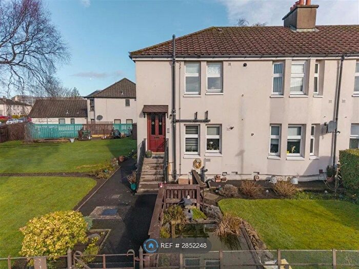 2 Bedroom Flat To Rent In Brantwood Place, Dundee, DD3
