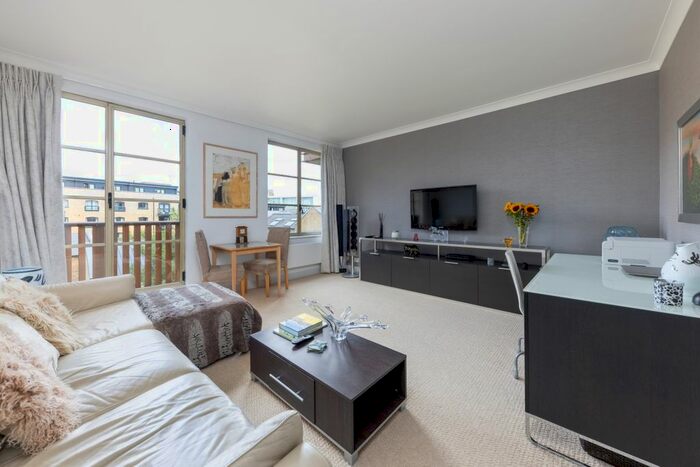 1 Bedroom Flat To Rent In The Circle, Queen Elizabeth Street, SE1