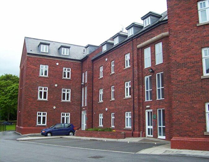 2 Bedroom Apartment To Rent In Eastgate, SK10