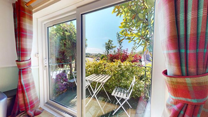 3 Bedroom Detached Bungalow For Sale In Davenham Close, Plymouth, PL6